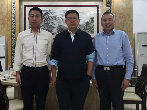 中紀(jì)委國(guó)際合作局郭松江局長(zhǎng)、人民日?qǐng)?bào)社馬海濤副總編親臨新望視察指導(dǎo)